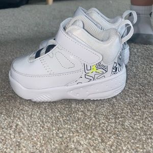 Baby Nike Jordan Max Aura 3